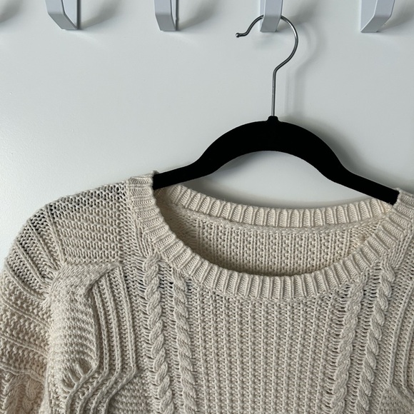 Cable knit sweater - Picture 1 of 3